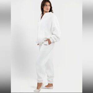 White Zip Up sweatshirt